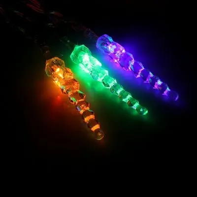 Светодиодная новогодняя гирлянда Сосульки 4 метра разноцветная